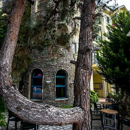 Dosi Hotel